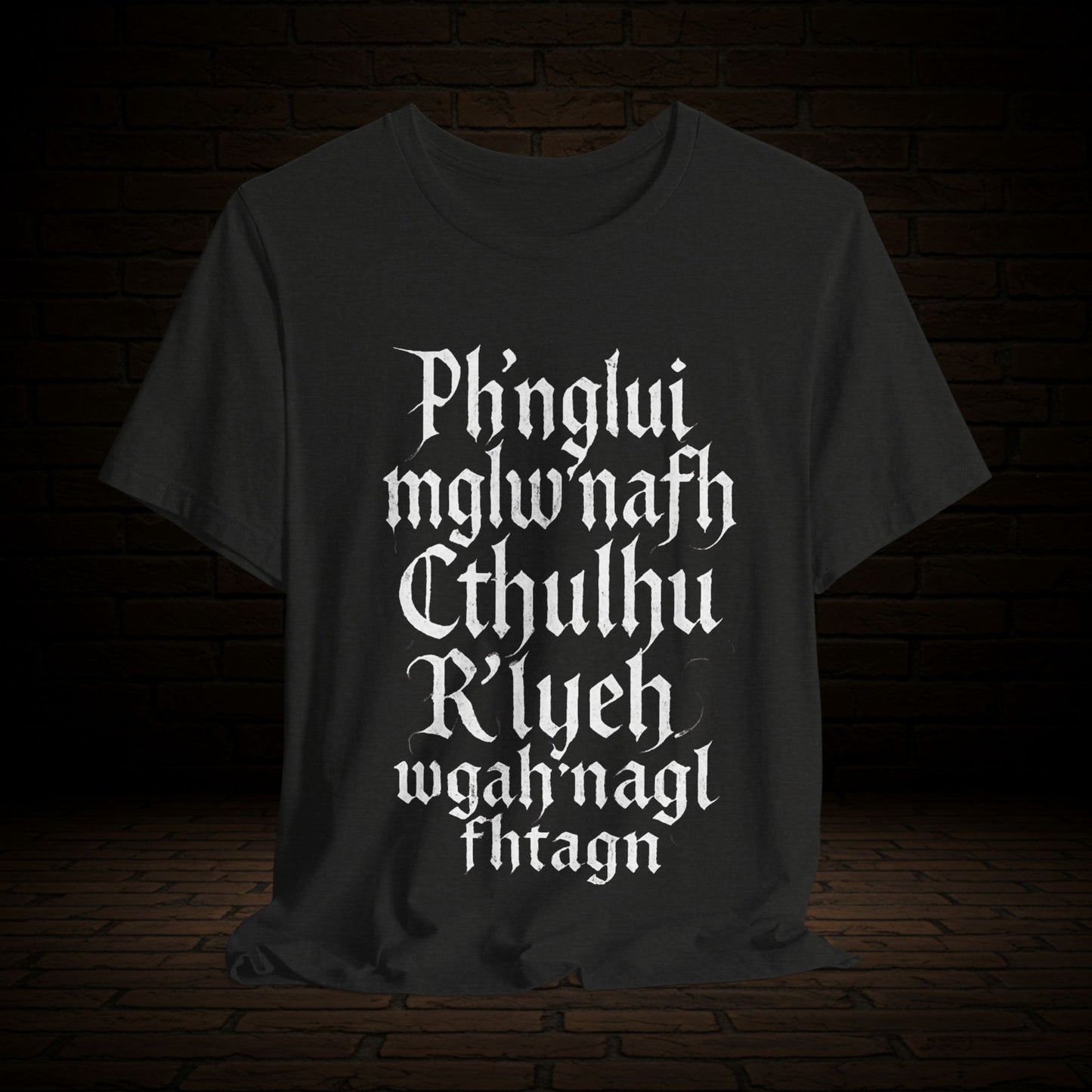 Ph'nglui mglw'nafh Cthulhu R'lyeh wgah'nagl fhtagn - Cthulhu Graphic Tee, Unisex T-Shirt